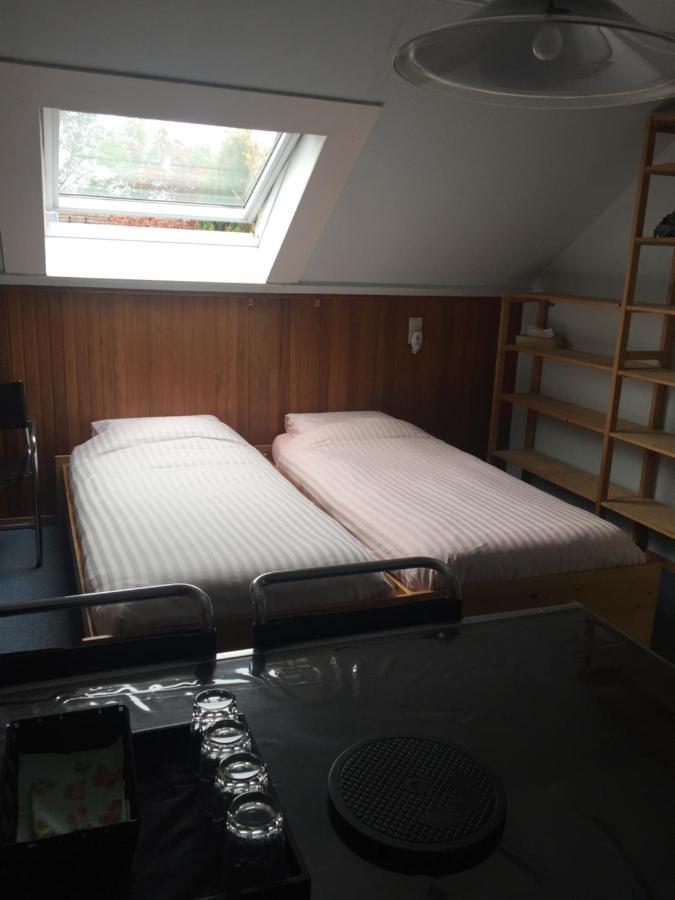 Cozy Room In Residential Alkmaar - Free Parking Exterior foto