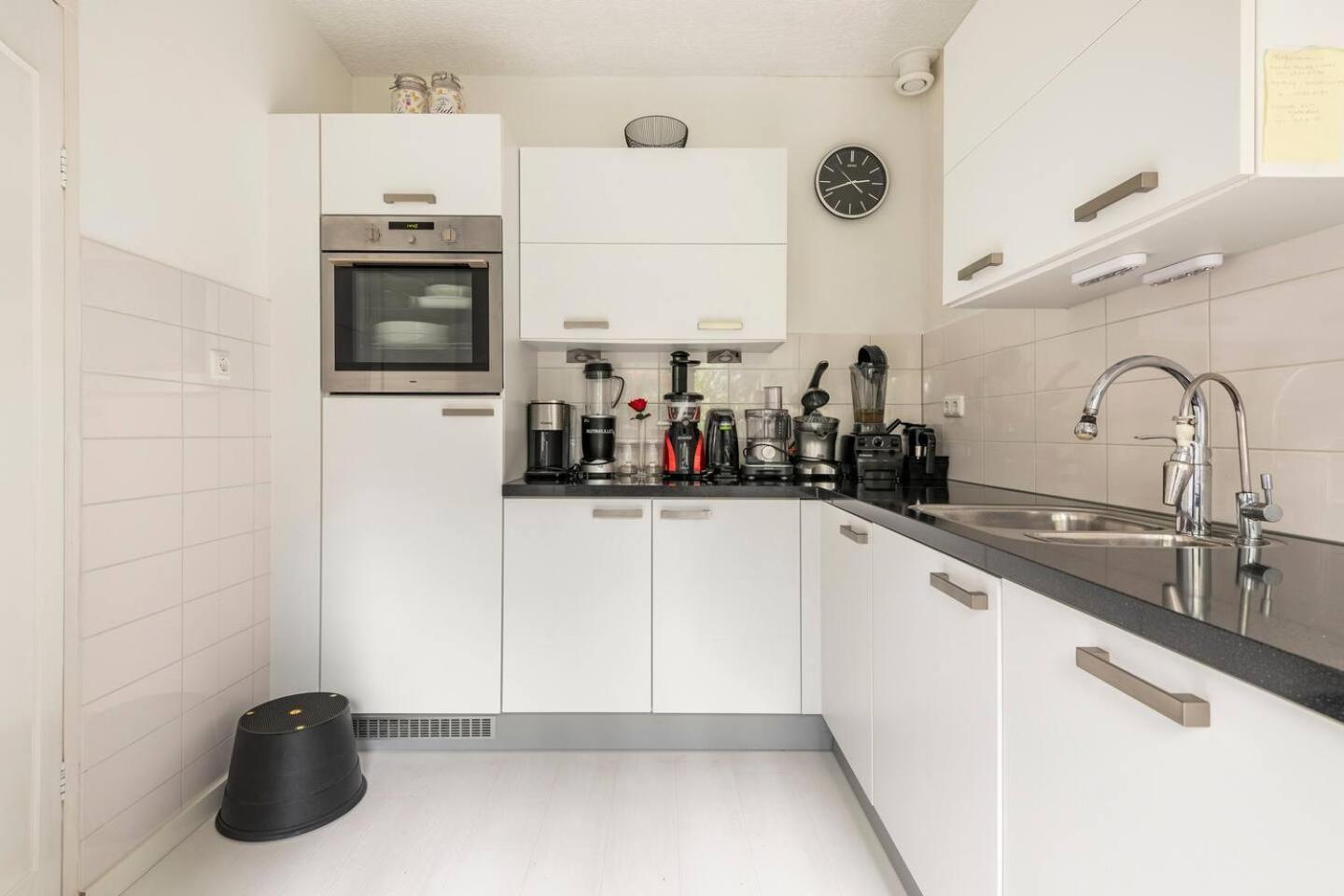 Cozy Room In Residential Alkmaar - Free Parking Exterior foto